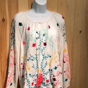 Embroidered peasant blouse. Size medium